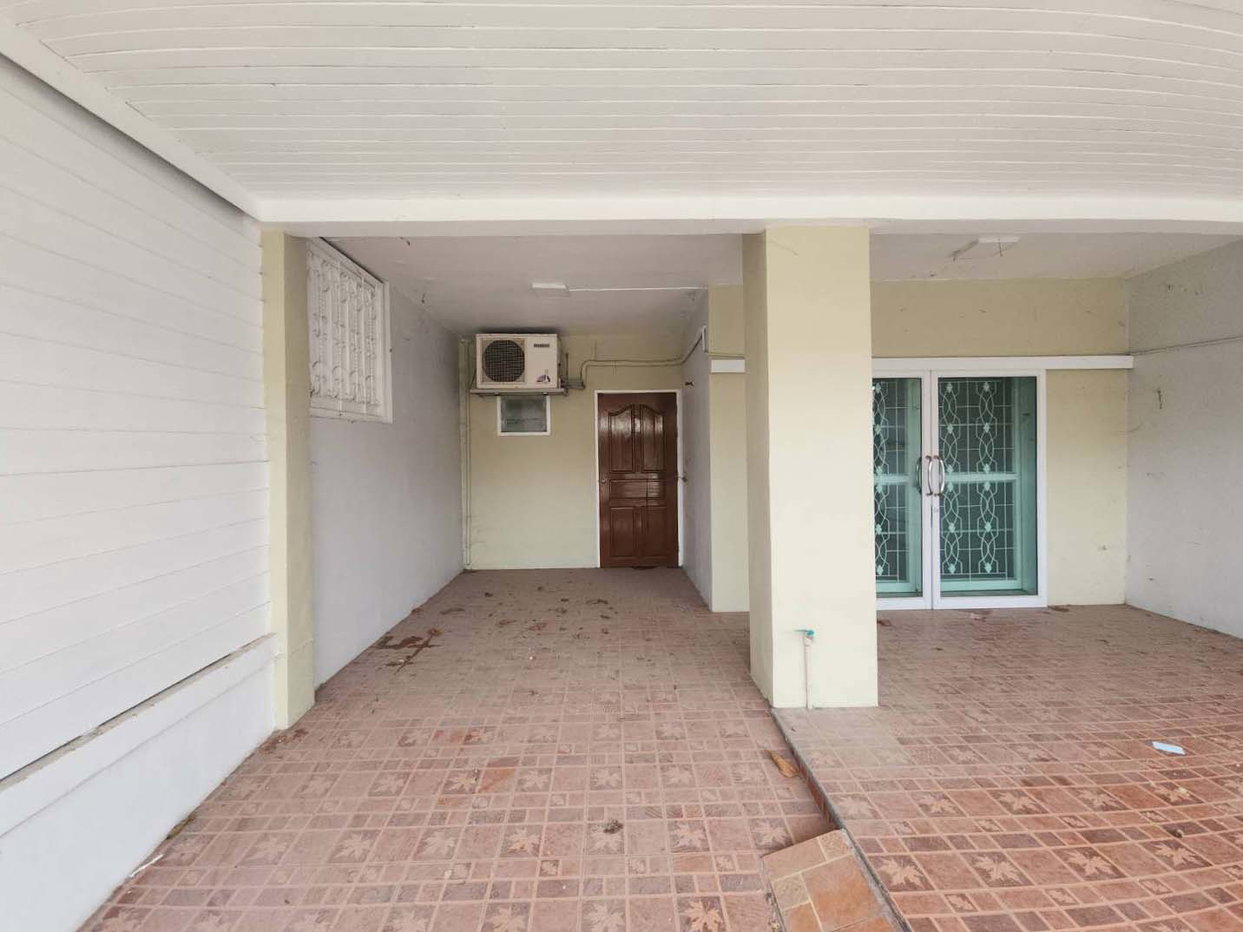 picture TOWN HOUSE 18 Sq.w. Bang Bua Thong Nonthaburi for 1.5M - 1/2