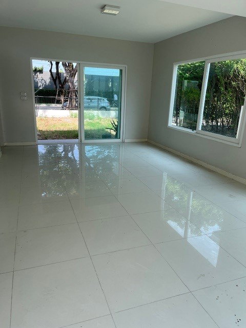 picture HOME 81.6 Sq.w. Bang Sao Thong Samut Prakarn for 7.6M - 5/7
