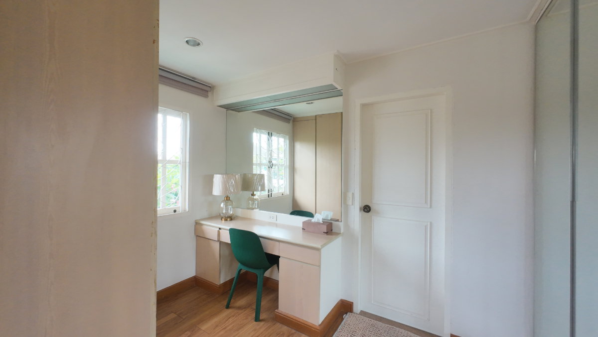 picture Baan Suan Phutthamonthon Sai 1, detached corner unit, fully furnished, ready to move in. - 33/34