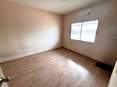 Townhouses for sale ม.เทคโนโลยีราชมงคลสุวรรณภูมิ : TOWN HOUSE 19.7 Sq.w. Muang Nonthaburi Nonthaburi for 3M