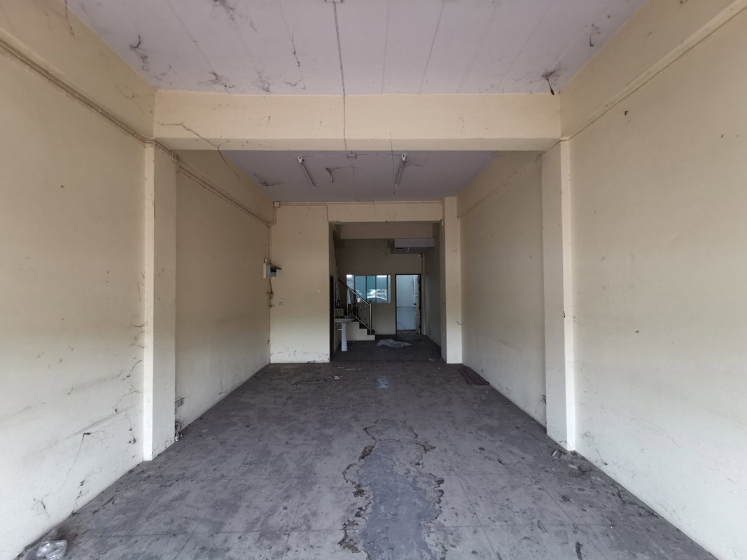 picture SHOP HOUSE 17 Sq.w. San Sai Chiang Mai for 2.9M - 2/5