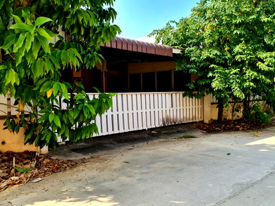 HOME 72 Sq.w. Pran Buri Prachaubkirikhan for 2.2M