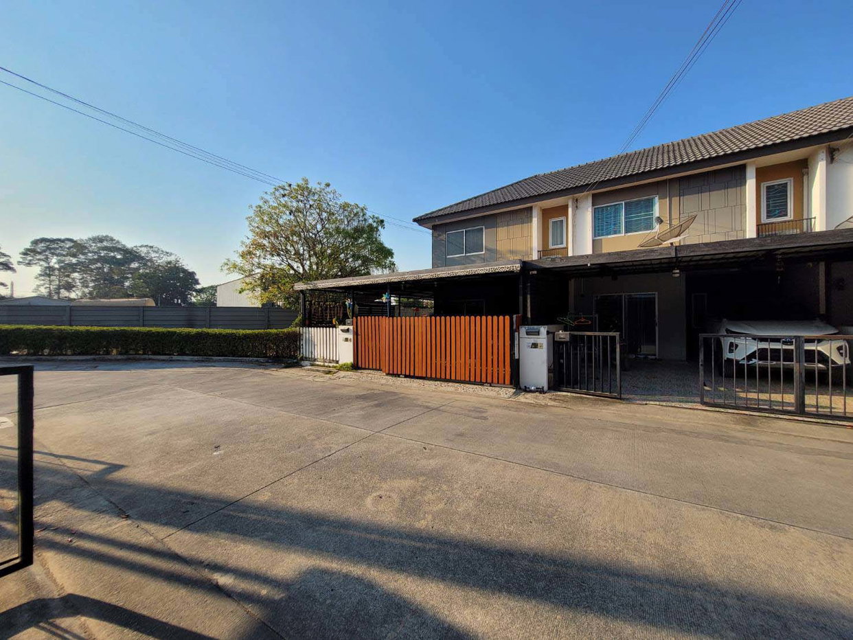picture TOWN HOUSE 28 Sq.w. Si Racha Chonburi for 2.1M - 2/2