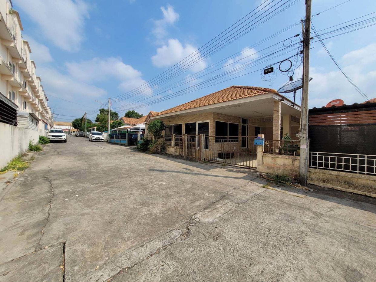 picture HOME 53.6 Sq.w. Pluak Daeng Rayong for 2.3M - 1/4