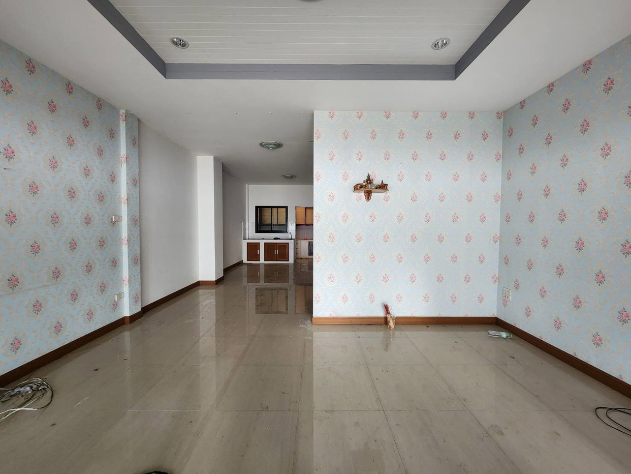 picture TOWN HOUSE 22.5 Sq.w. Phan Thong Chonburi for 2.1M - 5/9