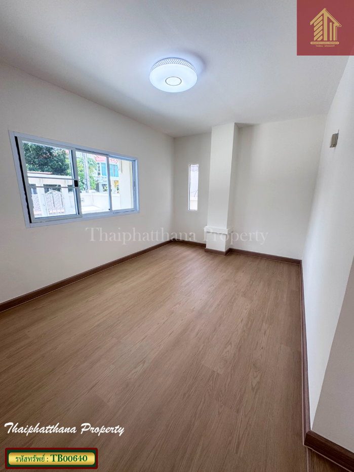 รูป บ้านเดี่ยว เพอร์เฟค พาร์ค เคหะร่มเกล้า 64 หลังริม รีโนเวทใหม่  - รูปที่ 7/13