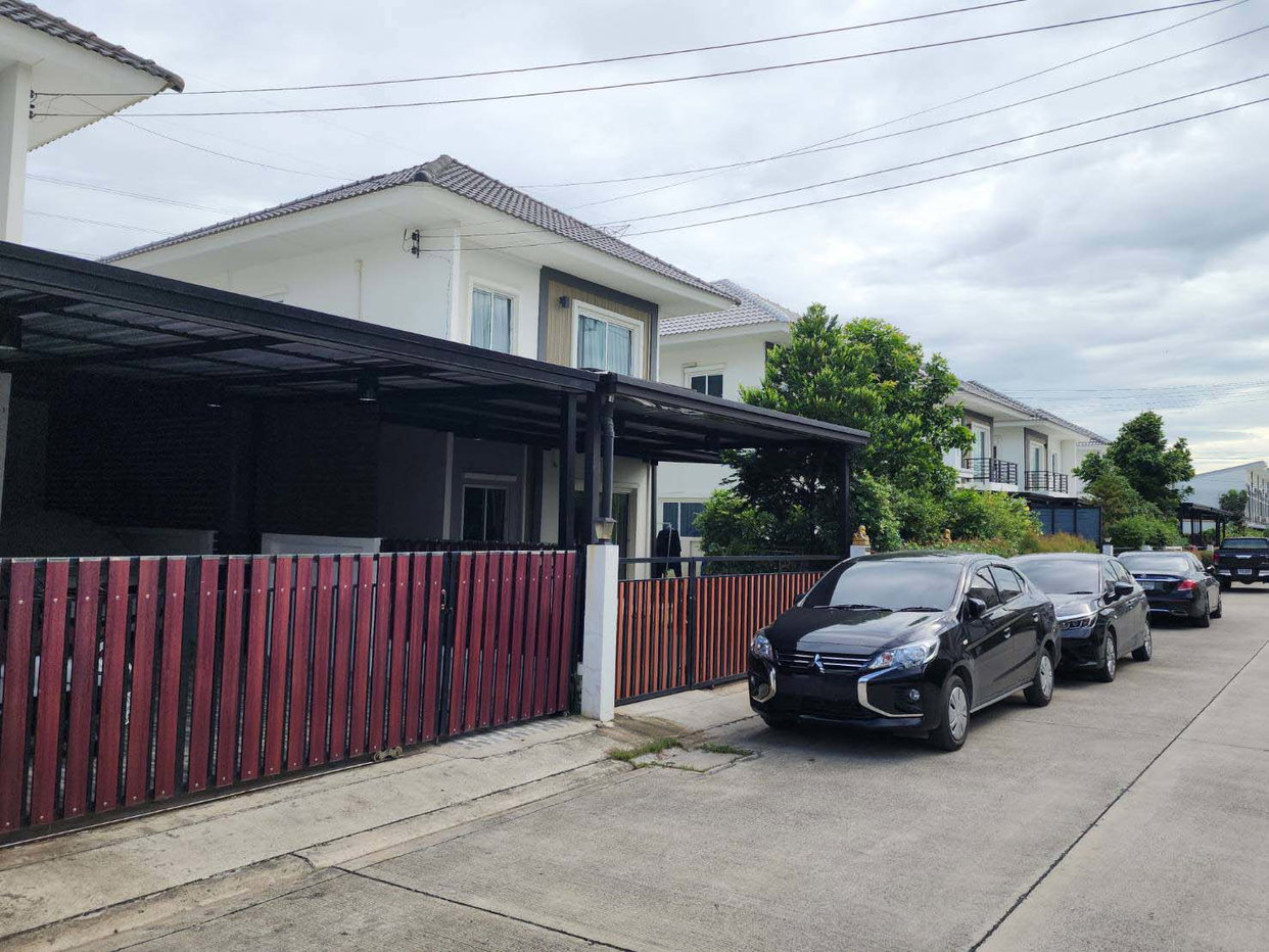 รูป บ้านแฝด 39.2 ตร.วา ลลิล ทาวน์ แลนซิโอ คริป รังสิต-คลองสอง คลองหลวง ปทุมธานี 3.6M - รูปที่ 1/3