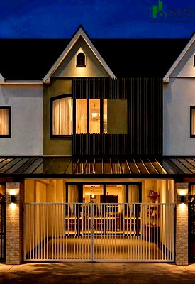 Townhouses for rent Bangna Commercial College : For Rent: Newly Renovated Townhome near BTS Bearing (SPSSR200)