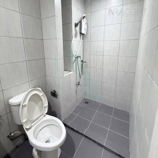 🎉 For Sell Condo ICONDO SERITHAI GREEN SPACE Building B, Floor 8,1 bed room, Room size 30 sqm