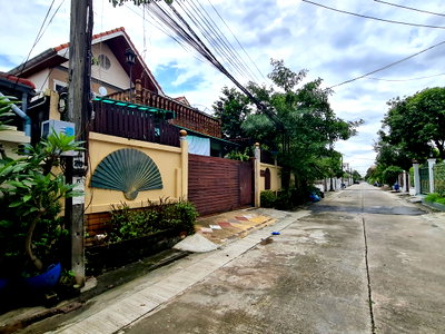 HOME 96 Sq.w. Thawi Watthana Bangkok for 5.4M