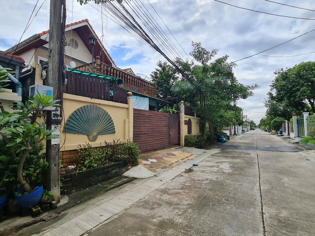 picture HOME 96 Sq.w. Thawi Watthana Bangkok for 5.4M - 1/2