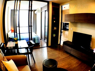 Condos for sale : 🎉 For Sell Condo THE LINE SUKHUMVIT 71 Building 1, Floor 18,1 bed room, Room size 30.00 sqm