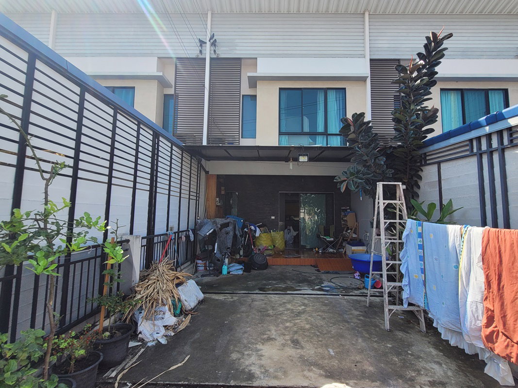 รูป ทาวน์เฮ้าส์ 23.8 ตร.วา โมดิวิลล่า บางบัวทอง บางบัวทอง นนทบุรี 2.2M - รูปที่ 2/3