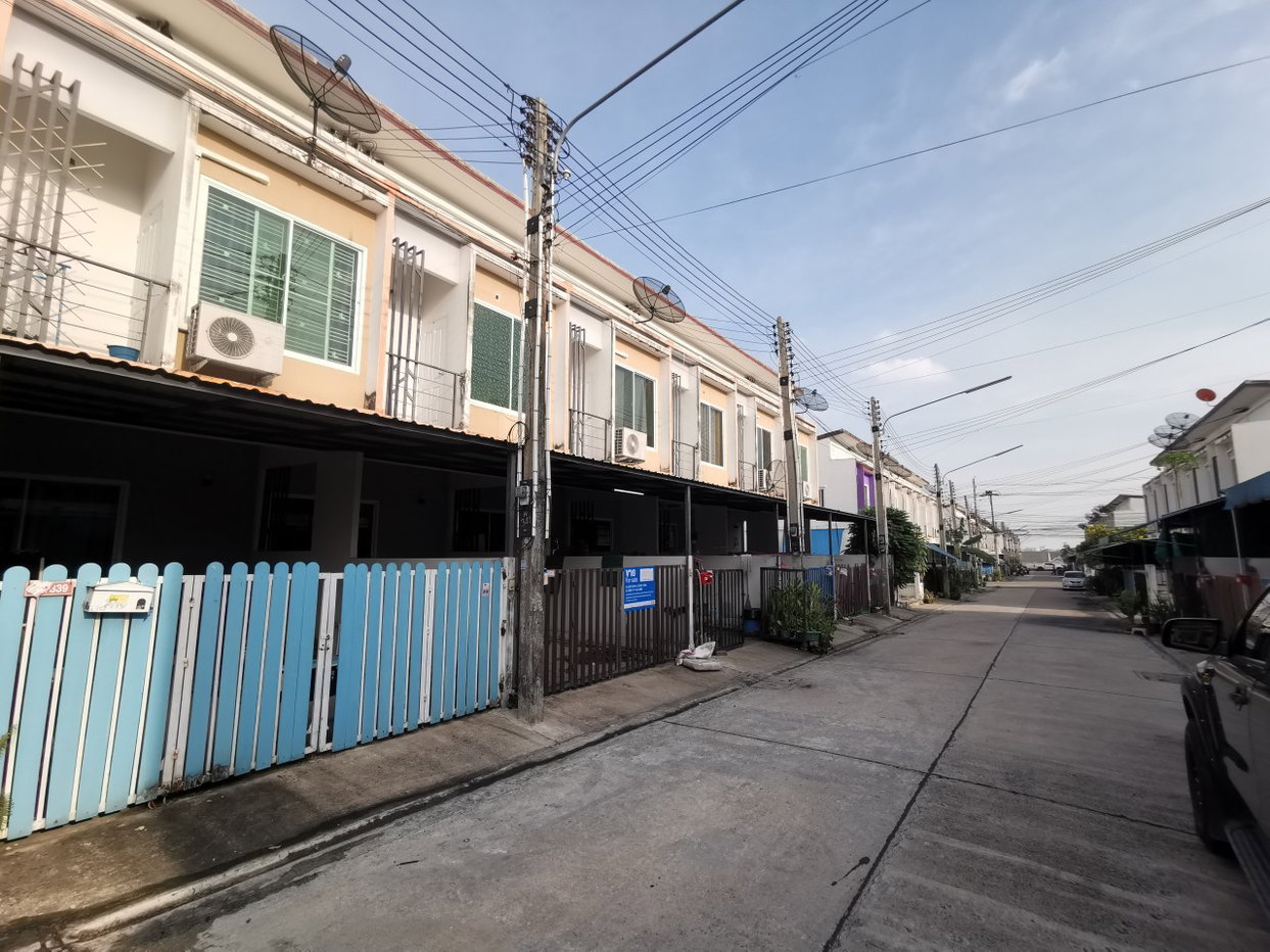 picture TOWN HOUSE 16.5 Sq.w. Pluak Daeng Rayong for 1.4M - 1/2