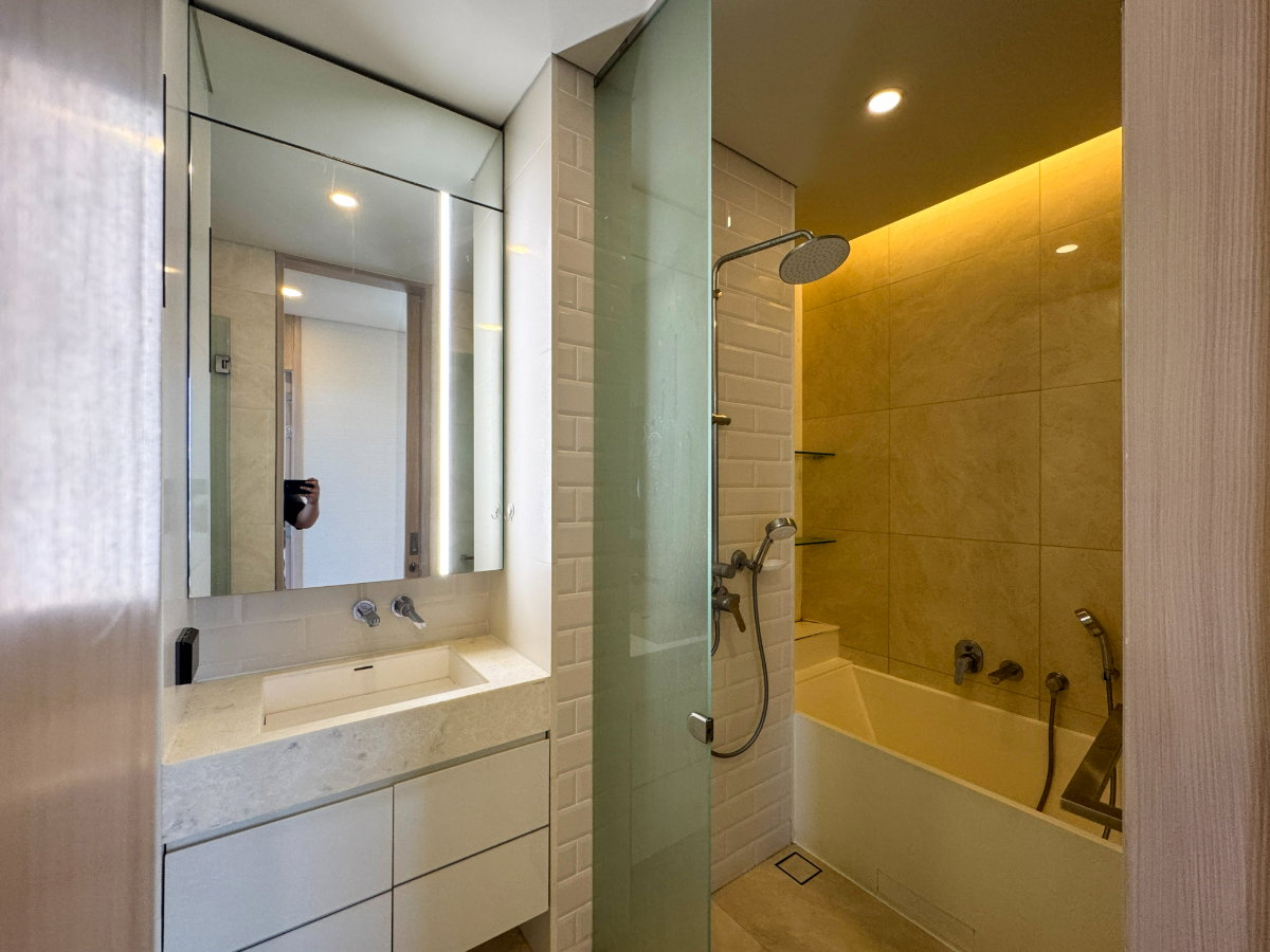picture Corner Unit | High floor cozy two-bedroom at BTS Ekkamai - 12/18