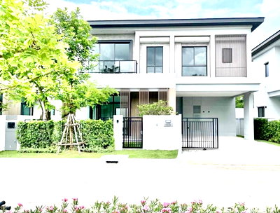 เช่าบ้านเดี่ยว เซ็นทรัล พลาซ่า บางนา : ให้เช่าบางกอก บูเลอวาร์ด บางนา กม.5 (Bangkok Boulevard Bangna KM.5)