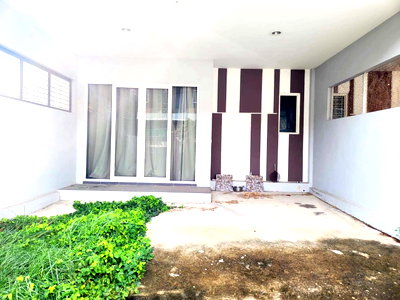 TOWN HOUSE 22 Sq.w. Thanyaburi Pathumthani for 1.9M