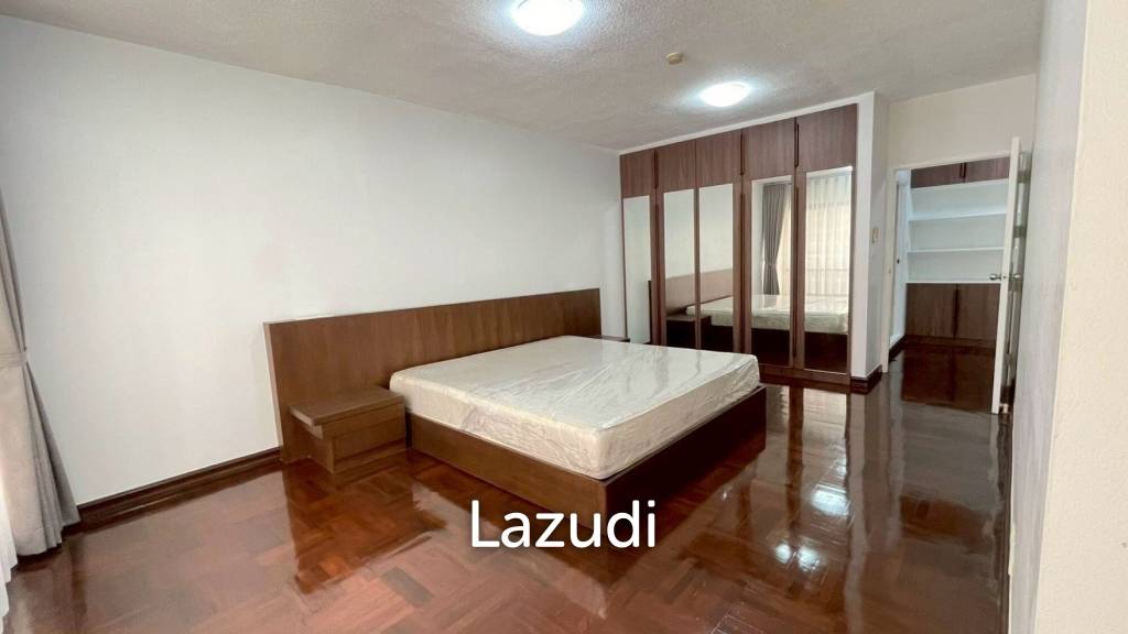 รูป 250.0 ตร.ม.  3 ห้องนอน  2 ห้องน้ำ คอนโดสำหรับ เช่าใน ลุมพินี - รูปที่ 5/13