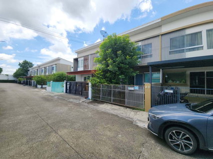 TOWN HOUSE 18.3 Sq.w. Bang Bo Samut Prakarn for 1.8M