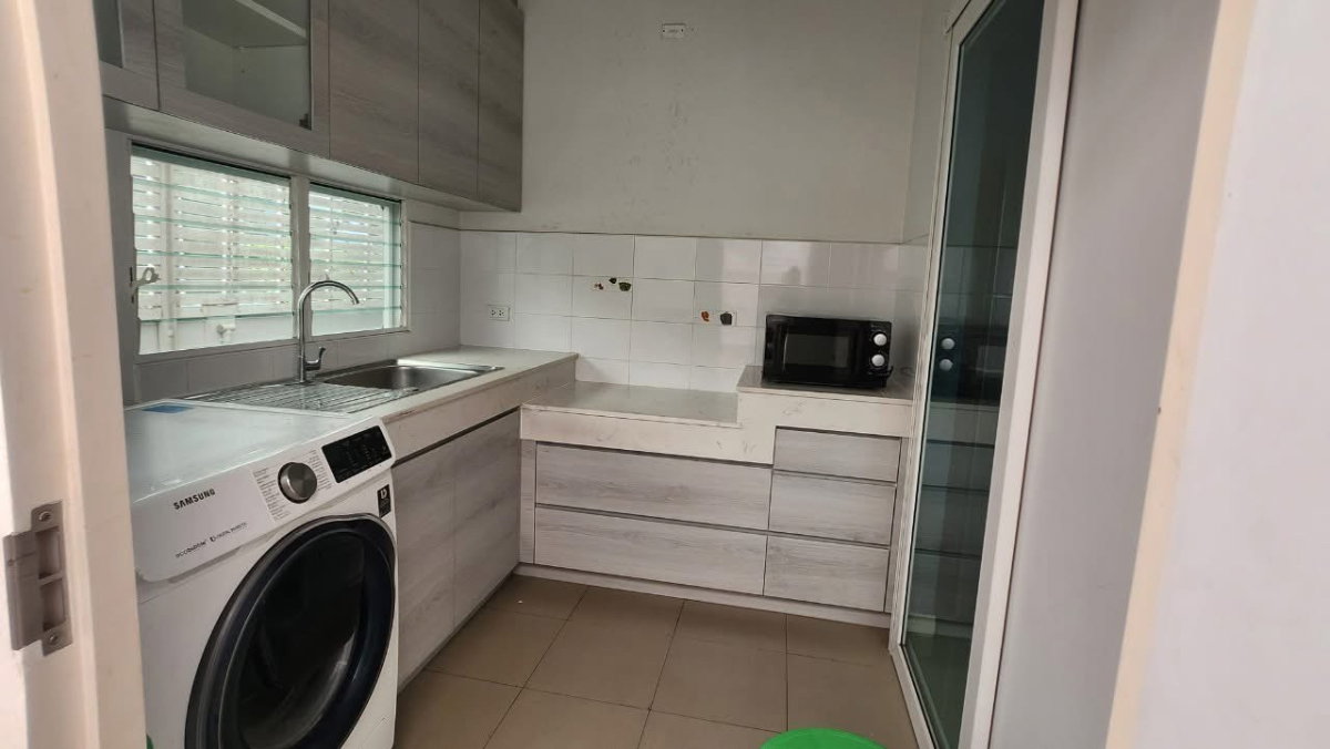 รูป 🏡✨เช่า / ขาย บ้านเดี่ยว พฤกษ์ลดา สุวรรณภูมิ 3 ห้องนอน 3 ห้องน้ำ บ้านตั้งอยู่ถนน Main หน้ากว้างพิเศษ ทำเลดี เข้า-ออกสะดวก - รูปที่ 5/10
