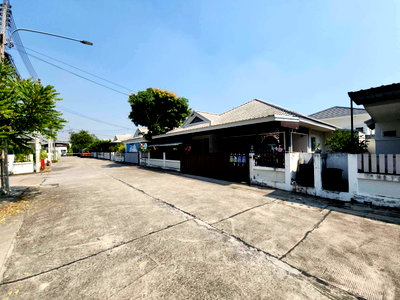 บ้านเดี่ยว  นาป่า ชลบุรี : บ้านเดี่ยว 50 ตร.วา เดอะแกรนด์ สุขประยูร 3 ชลบุรี เมืองชลบุรี ชลบุรี 2.6M