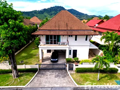 บ้านเดี่ยวให้เช่า : วิลล่าให้เช่า 5 ห้องนอน ในโครงการ หมู่บ้านวูดแลนด์ 1414642