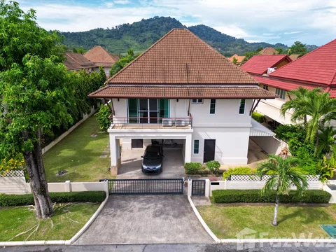 วิลล่าให้เช่า 5 ห้องนอน ในโครงการ หมู่บ้านวูดแลนด์ 1414642