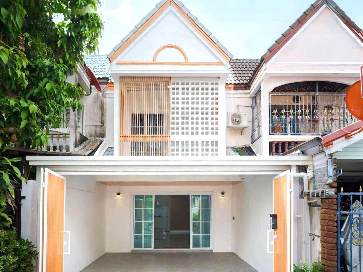 รูป Townhouse for Sale Jomtien Pattaya - รูปที่ 1/11