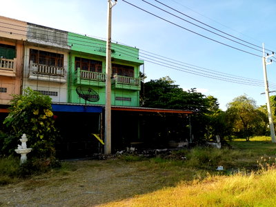Shophouses for sale Wichian Buri Phetchabun : SHOP HOUSE 44.7 Sq.w. Wichian Buri Phetchabun for 2.8M
