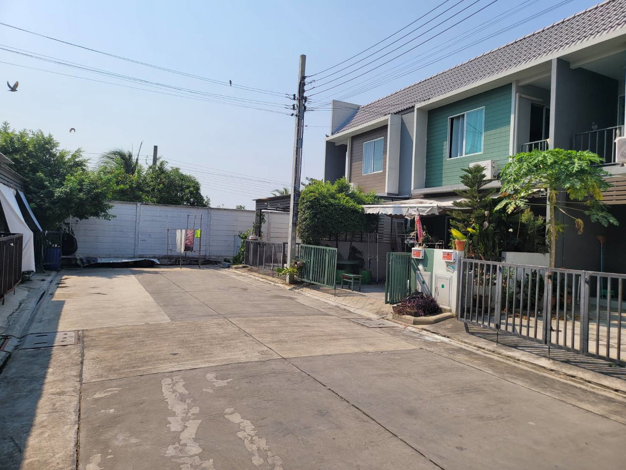 picture TOWN HOUSE 20 Sq.w. Sai Noi Nonthaburi for 1.7M - 2/2