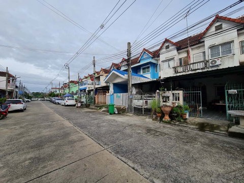 ทาวน์เฮ้าส์ 25.2 ตร.วา บ้านบางบัวทอง บางบัวทอง นนทบุรี 1.3M