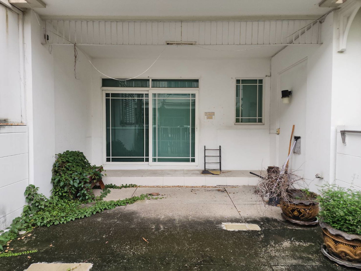 picture TOWN HOUSE 21.6 Sq.w. Lat Phrao Bangkok for 4.3M - 2/2
