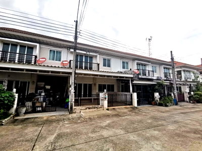 Townhouses for sale วิทยาลัยการชลประทาน : TOWN HOUSE 21.8 Sq.w. Pak Kret Nonthaburi for 2.1M