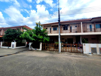 TOWN HOUSE 25.5 Sq.w. Phra Samut Jadee Samut Prakarn for 1.9M