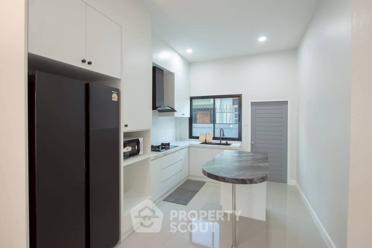 รูป บ้าน 3-ห้องนอน ใกล้ พัทยาตะวันออก (ID 2868237) - รูปที่ 10/19