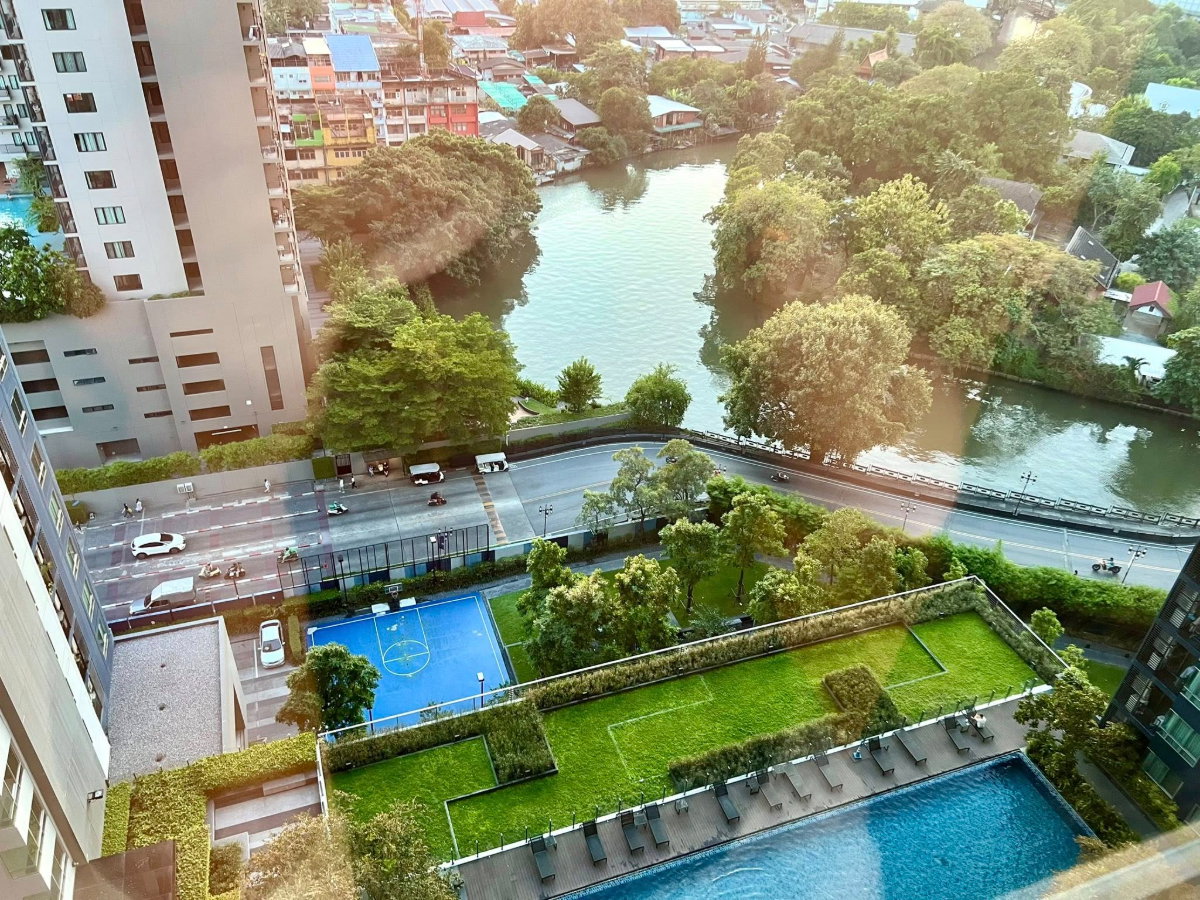 รูป ให้เช่า ✨ The Base Sukhumvit 77 ✨ เฟอร์นิเจอร์ และ เครื่องใช้ไฟฟ้าครบ ใกล้ BTS อ่อนนุช - รูปที่ 11/11