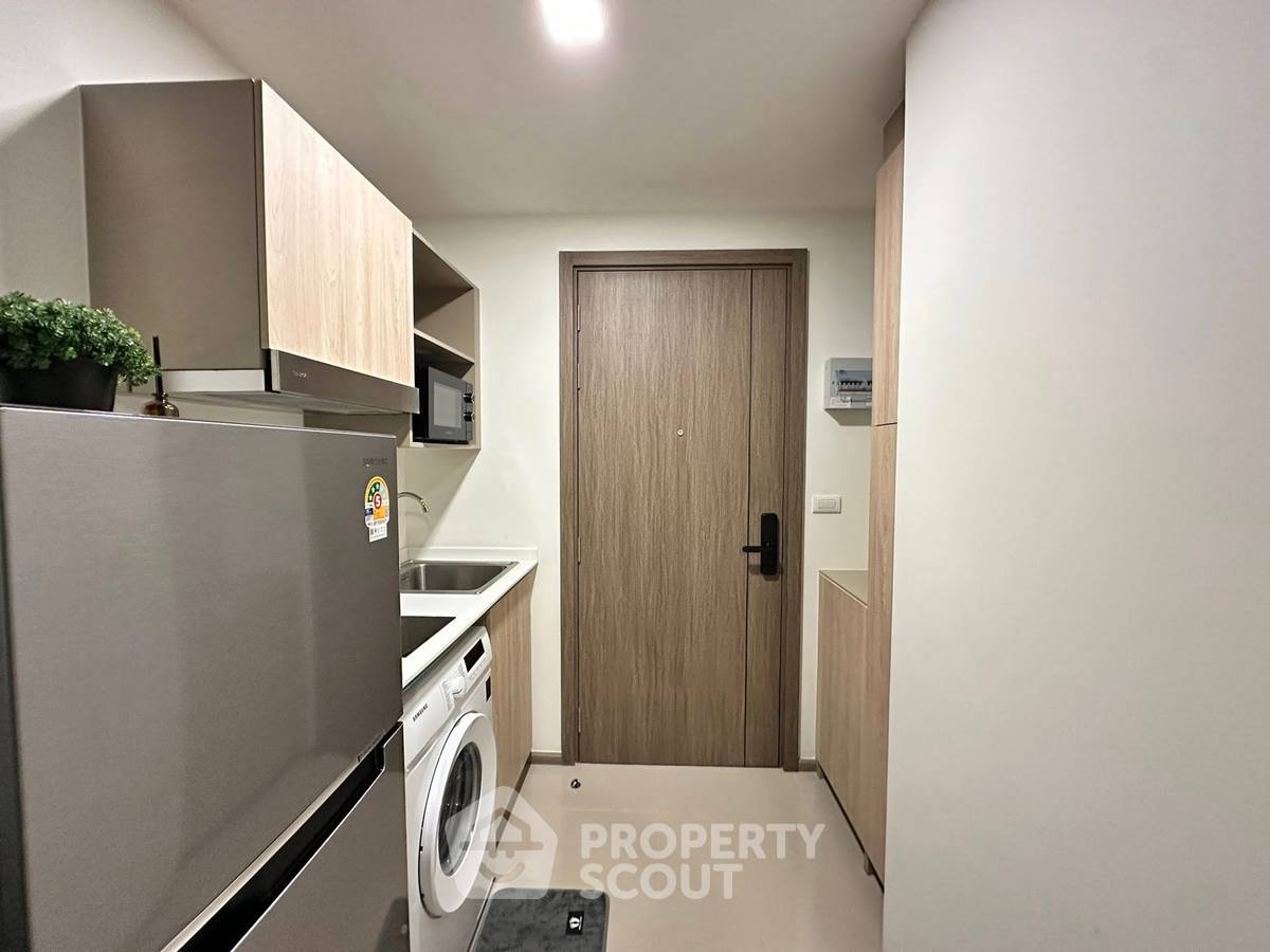 picture 1-BR Condo at The Muve Pradipat near BTS Saphan Khwai (ID 2868482) - 4/11