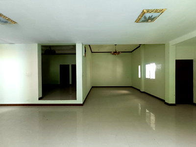 Houses for sale Surin Province Passenger Bus Terminal : HOME 148.3 Sq.w. Muang Surin Surin for 2.8M