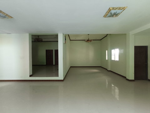 HOME 148.3 Sq.w. Muang Surin Surin for 2.8M