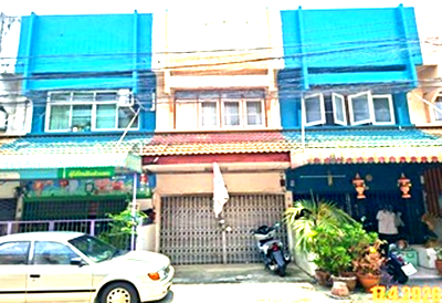 SHOP HOUSE 16 Sq.w. Lat Phrao Bangkok for 3.2M