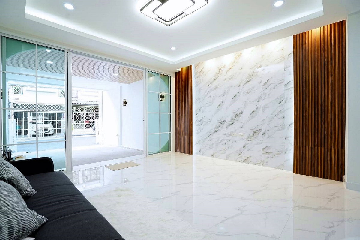 รูป บ้านสวยมาก ทาวน์โฮม 3 ชั้น รีโนเวทใหม่  สไตล์มินิมอล   #หมู่บ้านวิเศษสุขนคร ประชาอุทิศ 79  ทุ่งครุ  - รูปที่ 4/21