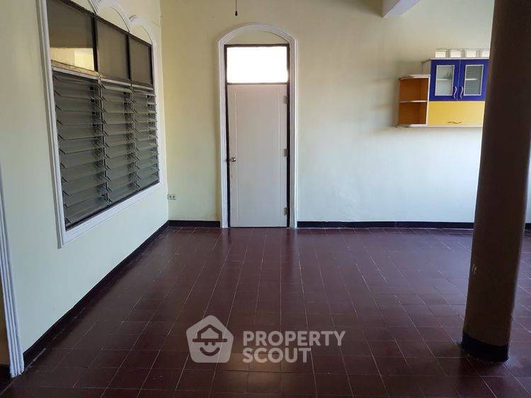 รูป บ้าน 5-ห้องนอน ใน จันทรเกษม (ID 2849700) - รูปที่ 5/10