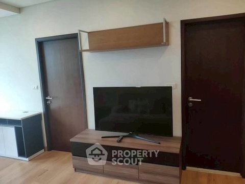 1-BR Condo at Le Luk Condominium near BTS Phra Khanong (ID 2727819)