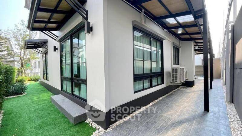 รูป บ้าน 4-ห้องนอน ที่ เศรษฐสิริ บางนา-สุวรรณภูมิ ใกล้ ท่าอากาศยานสุวรรณภูมิ (ID 2867285) - รูปที่ 19/19