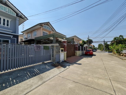 HOME 89.9 Sq.w. Bang Khun Thian Bangkok for 5.2M
