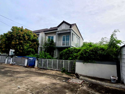 Townhouses for sale Sai Noi Nonthaburi : TOWN HOUSE 45.8 Sq.w. Sai Noi Nonthaburi for 2.9M