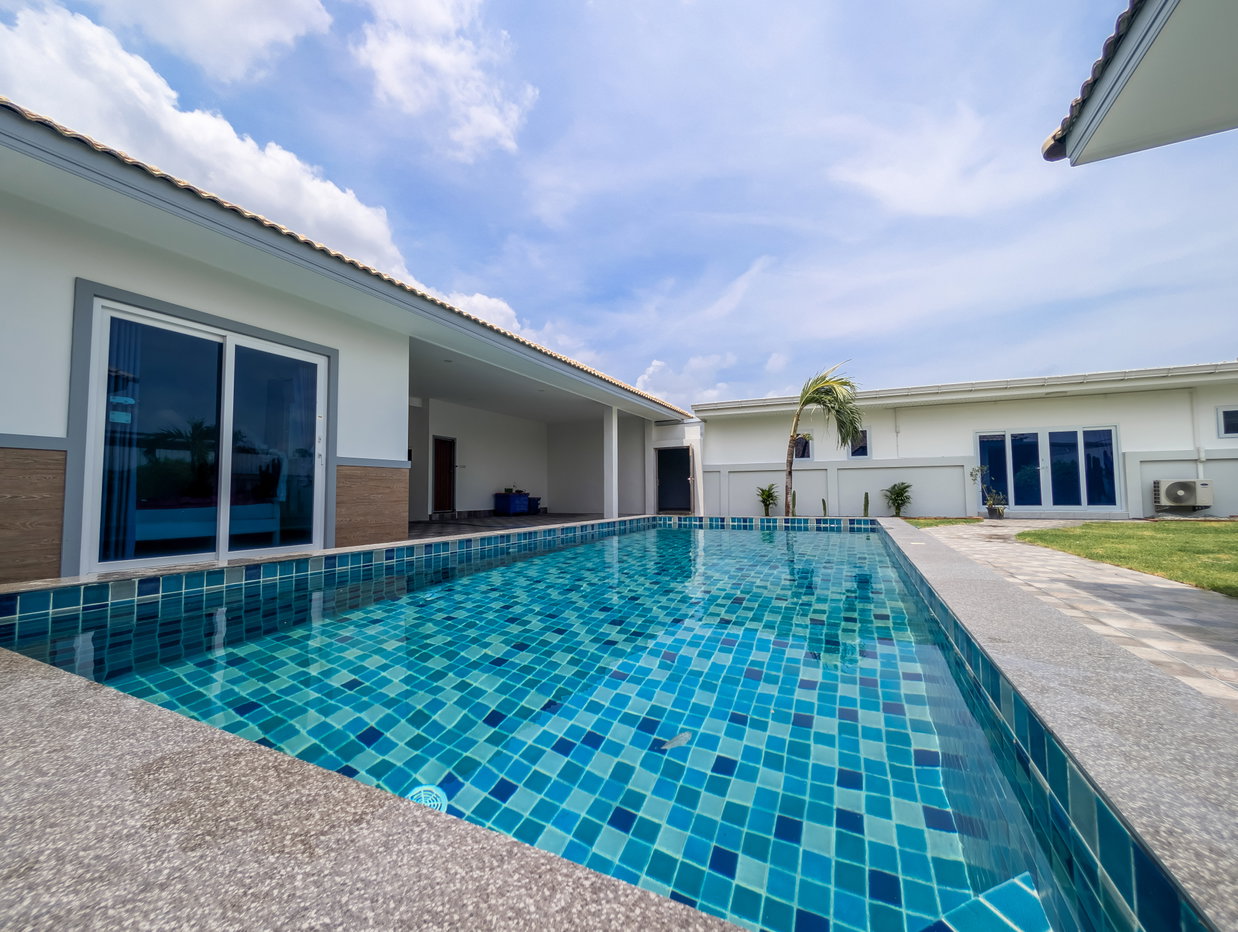 รูป Pool Villa for Sale Huay Yai East Pattaya - รูปที่ 2/19