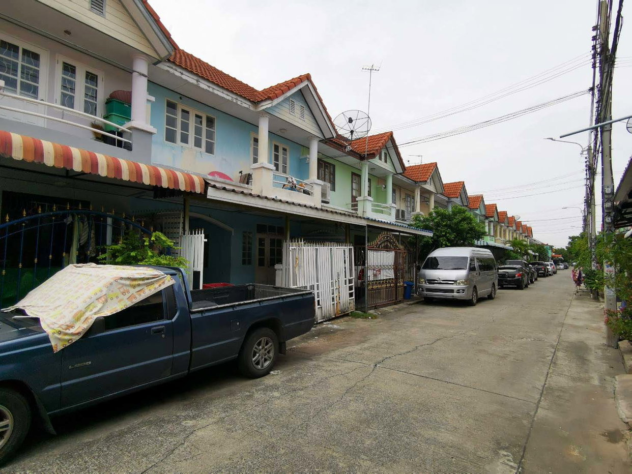picture TOWN HOUSE 18 Sq.w. Bang Bua Thong Nonthaburi for 1.3M - 1/3