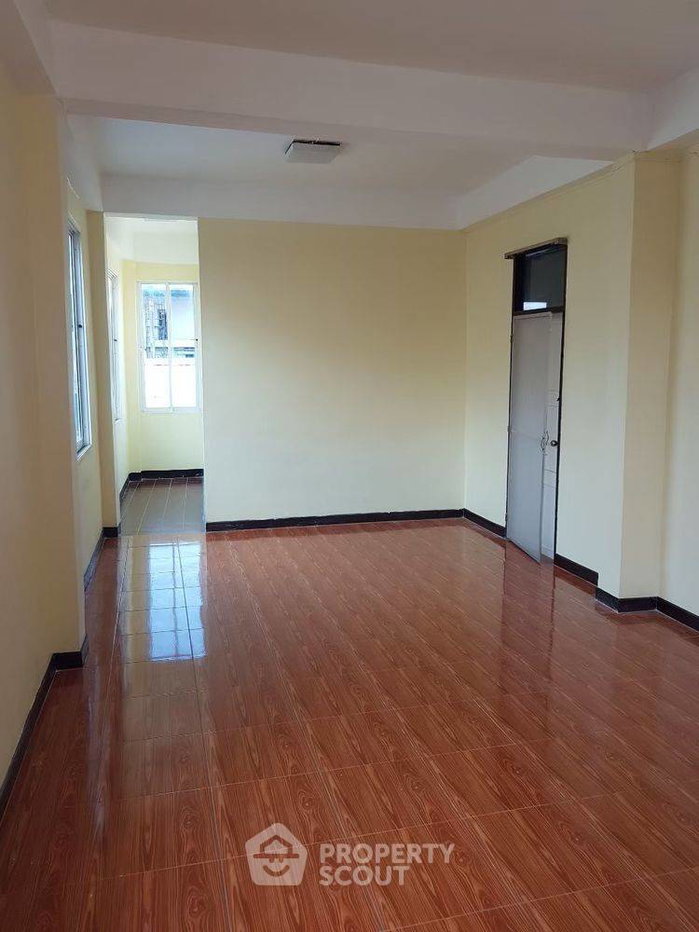 รูป บ้าน 5-ห้องนอน ใน จันทรเกษม (ID 2849700) - รูปที่ 6/10
