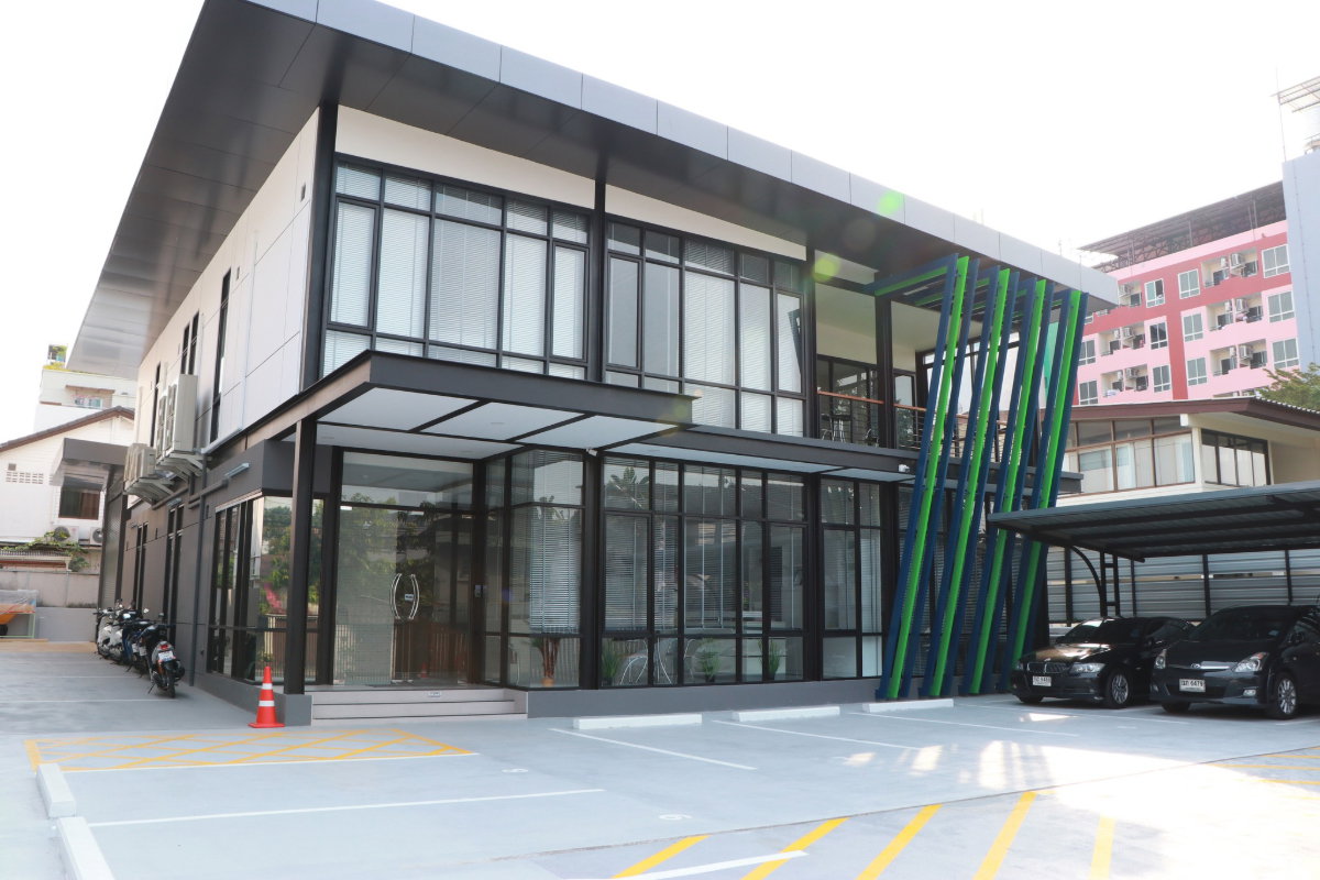 รูป WS7378 🏢✨ให้เช่า Stand-Alone Office @ อินทามระ 34 ทำเลธุรกิจ ใกล้ MRT พื้นที่กว้าง จอดรถเยอะ  เพียง 290,000 บาท / เดือน - รูปที่ 1/21